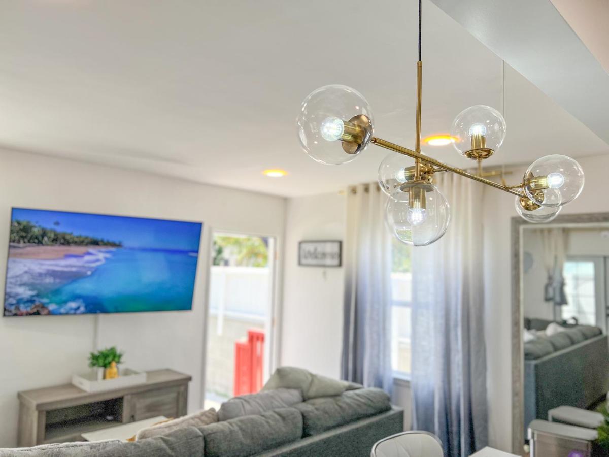 Luxury Villa With Hot Tub! Walk To Beach & Bars Long Beach Ngoại thất bức ảnh