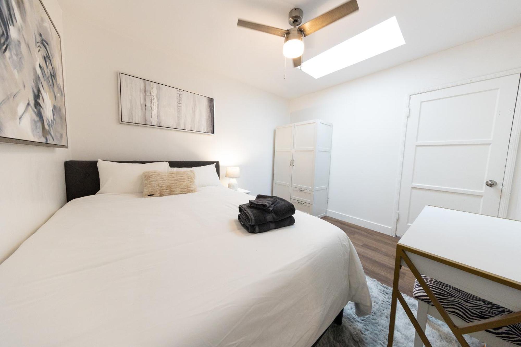 Luxury Villa With Hot Tub! Walk To Beach & Bars Long Beach Ngoại thất bức ảnh